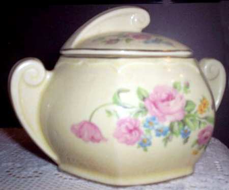 GEO446 Sugar Bowl & Lid