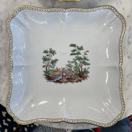 Mantova 9" Square Vegetable Bowl