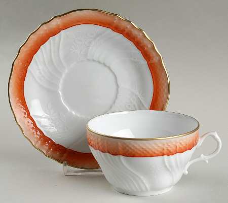 Rouge Fume Flat Cup & Saucer Set