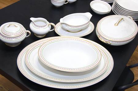 GDA311 10" Oval Vegetable Bowl