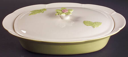 Rose Serenade 2 Quart Oval Covered Casserole