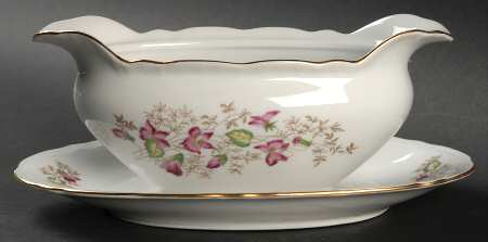 Wild Flower Gravy Boat with Attached Underplate