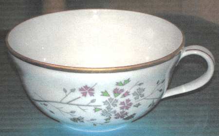 GIN223 Flat Cup