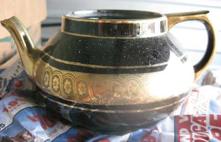 Davenport Teapot No Lid