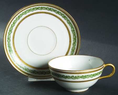 GUE593 Flat Cup & Saucer Set