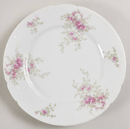 GUE601 Luncheon Plate by WM Guerin