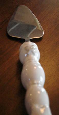 Provence Pie & Cake Server with Stainless Blade