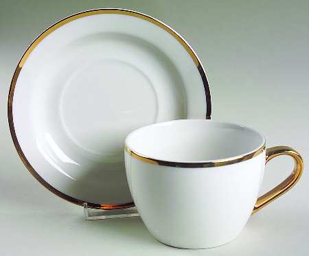 Corbel Flat Cup & Saucer Set