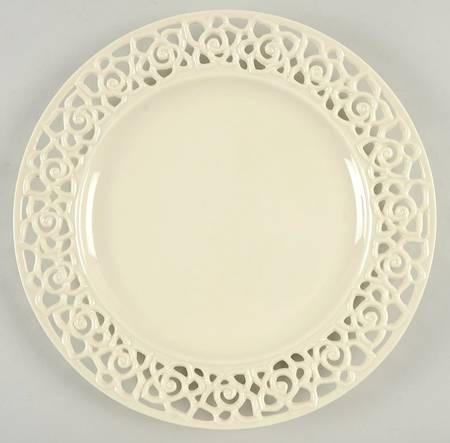 Cream Lace Cake Plate