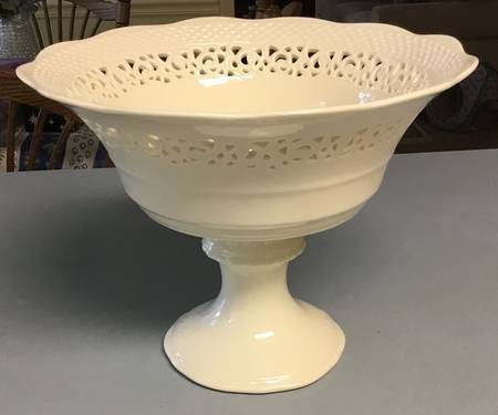 Cream Lace Round Compote (Height X Width)