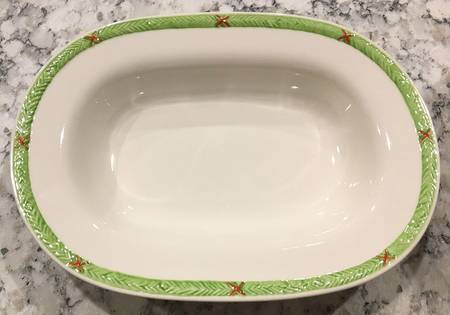 GUS15 9" Oval Vegetable Bowl