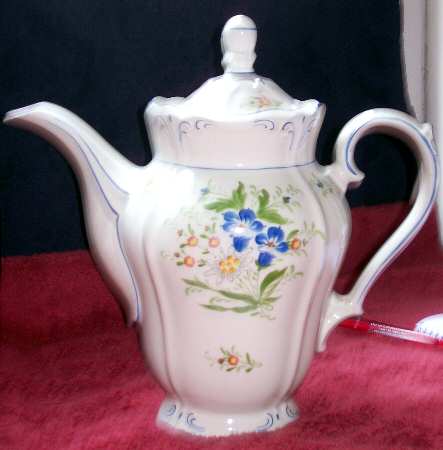 GKC6 Coffee Pot & Lid