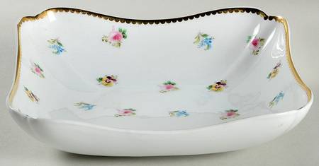 Rosebud 7" Square Bowl