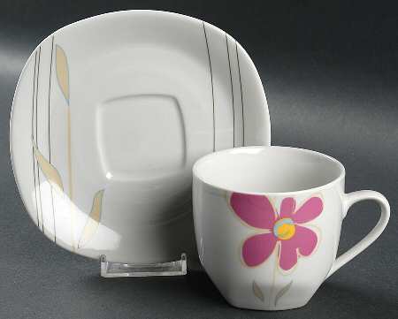 Sunset Daisy Flat Cup & Saucer Set