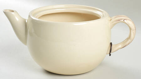 Cream Teapot & Lid