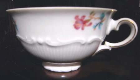GMY199 Footed Cup