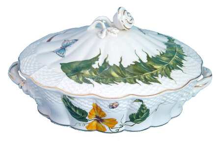Renata Oval Tureen & Lid and Ladle