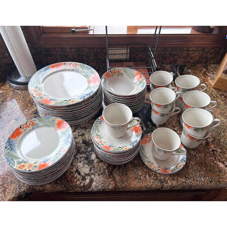 GID191 Flat Cup & Saucer Set