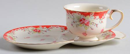 Red Vintage Rose Dessert Plate & Cup Set