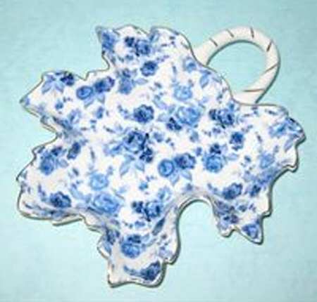 Chintz Alicia 9" Leaf Dish