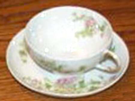 GUE630 Flat Cup & Saucer Set