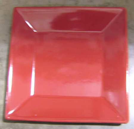 GDG1 Red Square Dinner Plate