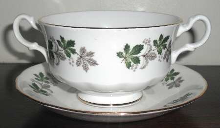 GAU8 Footed Cream Soup Bowl & Saucer Set