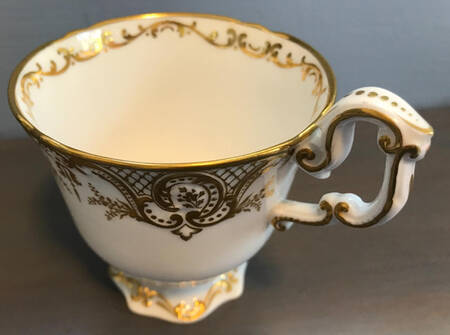 6951 Footed Cup