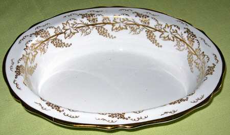 Vintage 9" Oval Vegetable Bowl