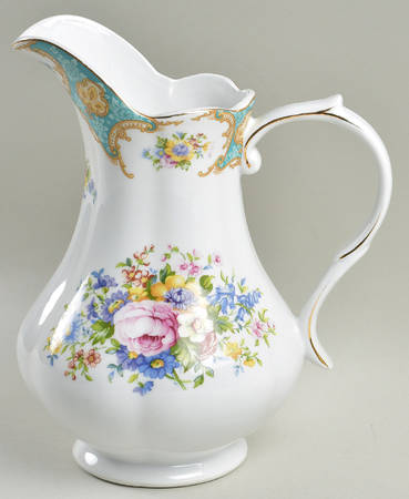 GCC35 40 Oz Pitcher