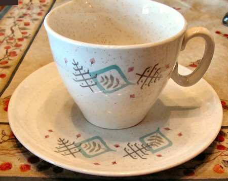 Arbor Flat Cup & Saucer Set