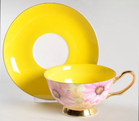 Satin Shelley Footed Cup & Saucer Set