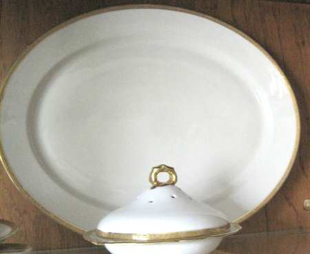 Montiers, The 14" Oval Serving Platter