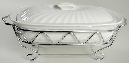Siena 2 Qt Rectangular Casserole with Lid & Metal Holder