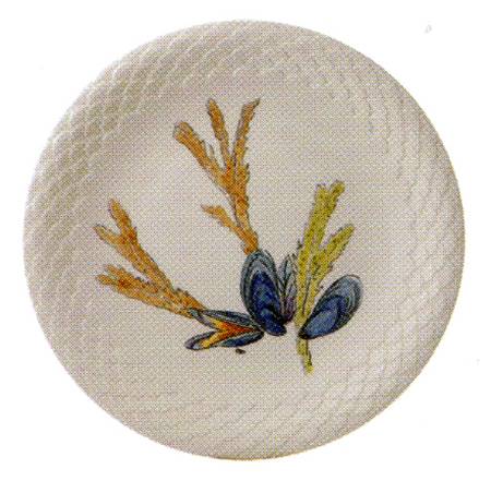 Grand Crustaces (Embossed Scale Border) Dinner Plate