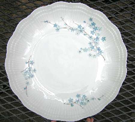 GIR36 Dinner Plate