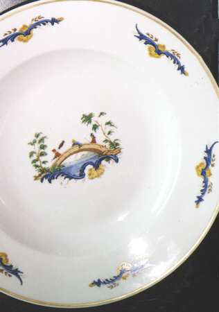 GIN289 Dinner Plate