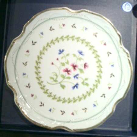 Petite Fleur Canape Plate