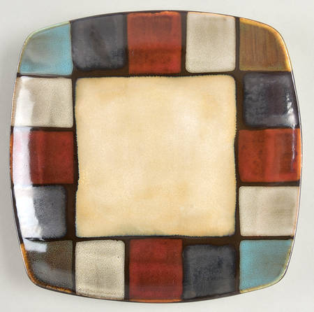 Villina Red Salad/Dessert Plate