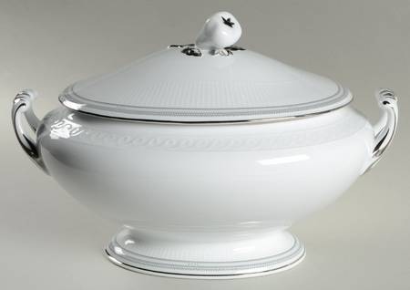 Flirt Oval Tureen & Lid