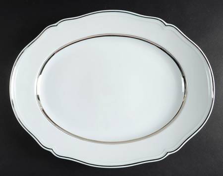 Pure White 15" Oval Serving Platter