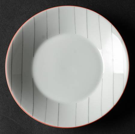 Gente Di Montparnasse Saucer