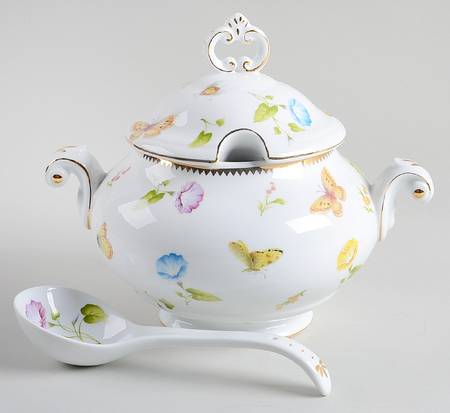 Morning Glory Tureen & Lid w/Ladle
