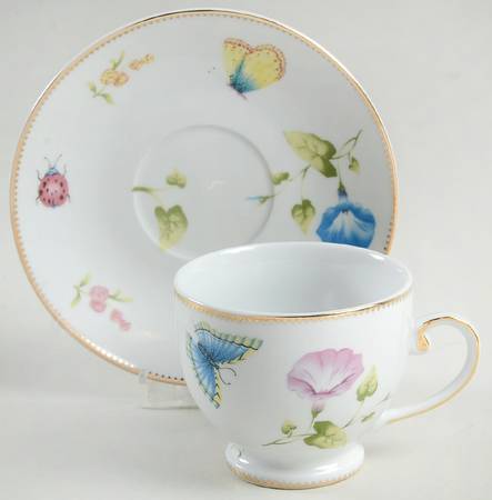 Morning Glory Footed Cup & Saucer Set
