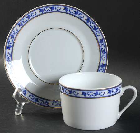Ballerine Flat Cup & Saucer Set