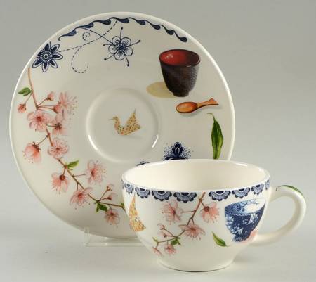 Teatime Flat Cup & Saucer Set