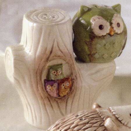 Crimson Hollow Figural Salt and Pepper