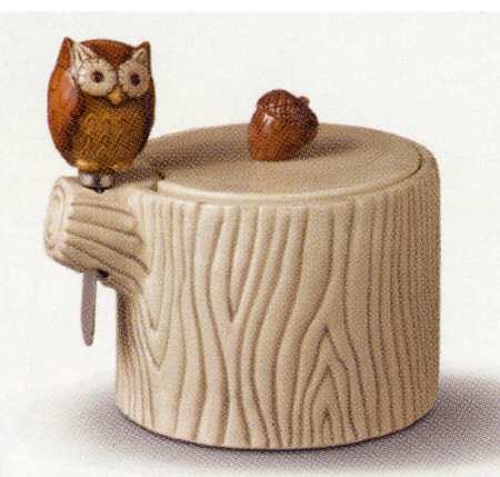 Crimson Hollow Dip Bowl & Lid with Spreader Set