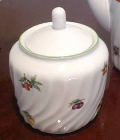 12935 Sugar Bowl & Lid