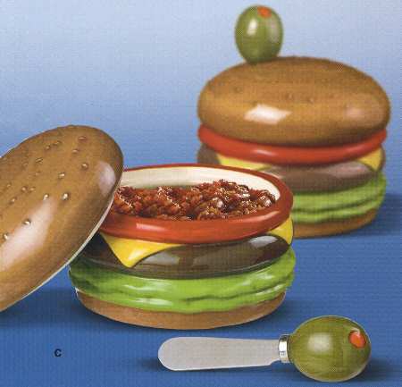 Backyard Bbq Dip Bowl & Lid with Spreader Set